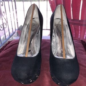 Donated SM platform wedge